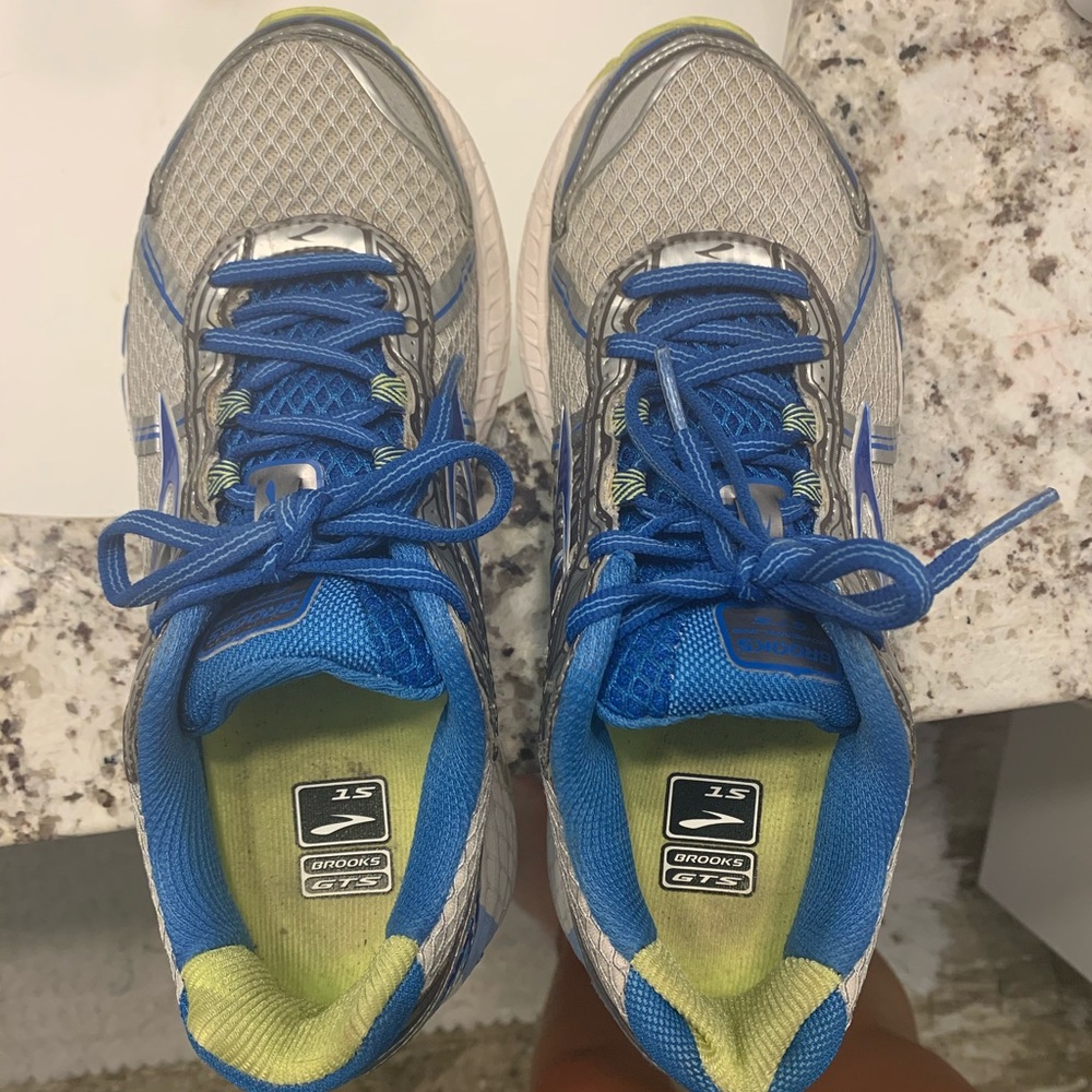 Brooks Adrenaline GTS 15